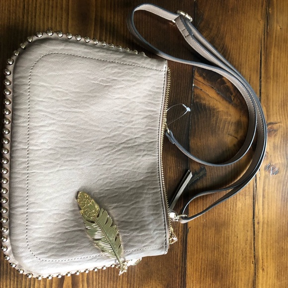 Jessica Simpson Shoulder Purse - Picture 2 of 3